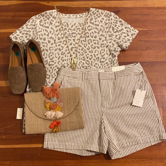 NWT A New Day Taupe/white Stripe Seersucker Short - Picture 1 of 15